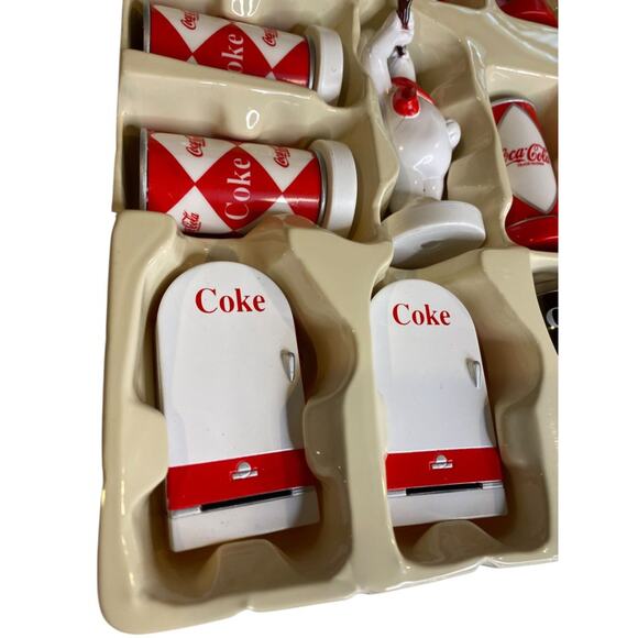 Coca-Cola vs Coke Game Replacement Pieces Santa Polar Bear New 1990s - Picture 3 of 12